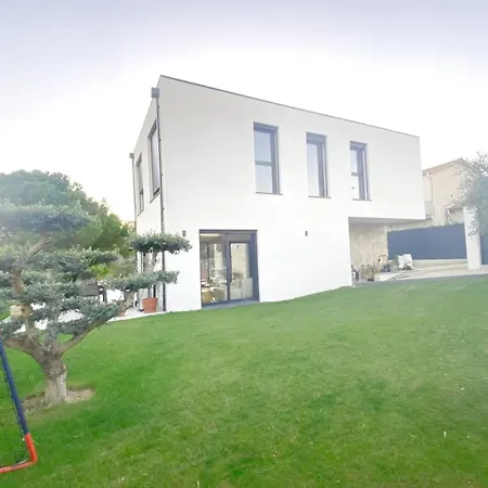 Elegant Summer House Nice * Nice